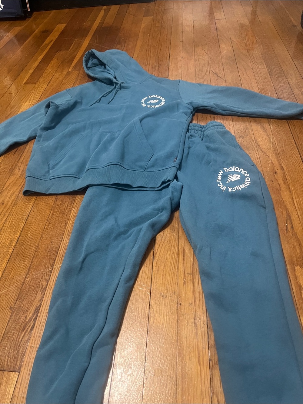 New Balance Teal Sweatpants Joggers Set - Junior’s Cozy Bottoms